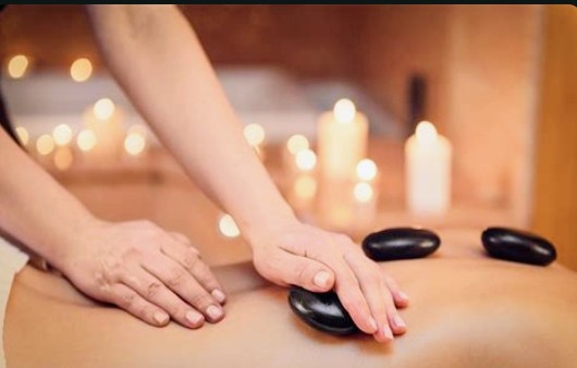 Massage pierres chaudes hiver